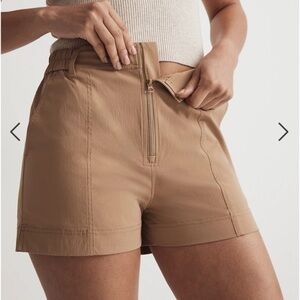 Madewell Zip Front Tapered Shorts Seed Khaki Small NWT